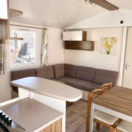 Les Pierres Couchees 4 Etoiles A St Brevin Les Pins Emplacement Br22 3ch 2sdb 8 Personnes サン・ブルヴァン・レ・パン